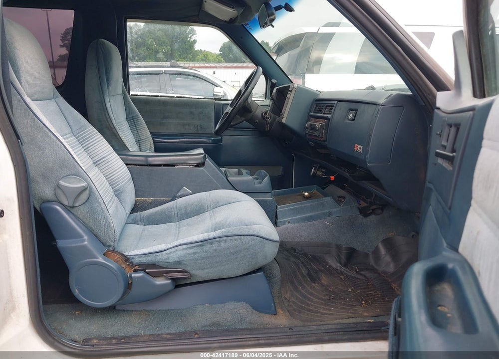 1994 CHEVROLET BLAZER S10 VIN: 1GNCS18WXR0107454