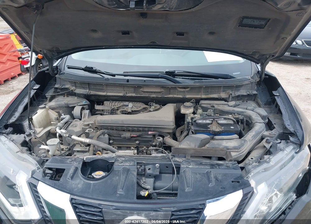 2017 NISSAN ROGUE VIN: 5N1AT2MVXHC861592