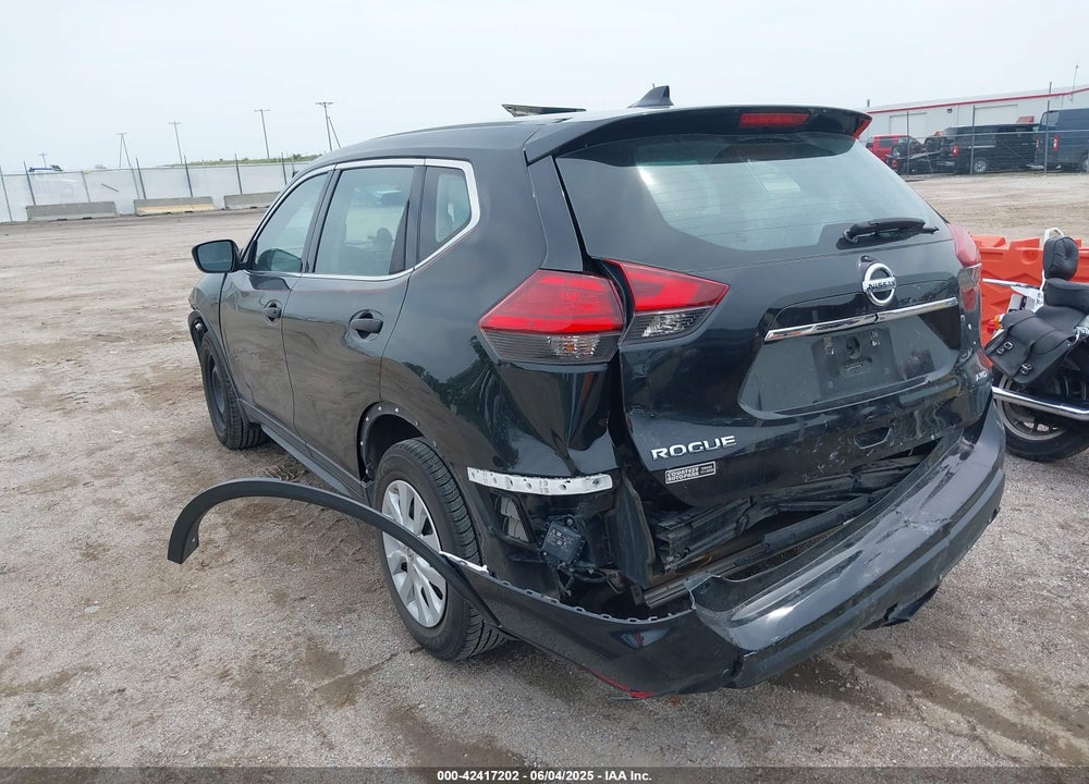 2017 NISSAN ROGUE VIN: 5N1AT2MVXHC861592