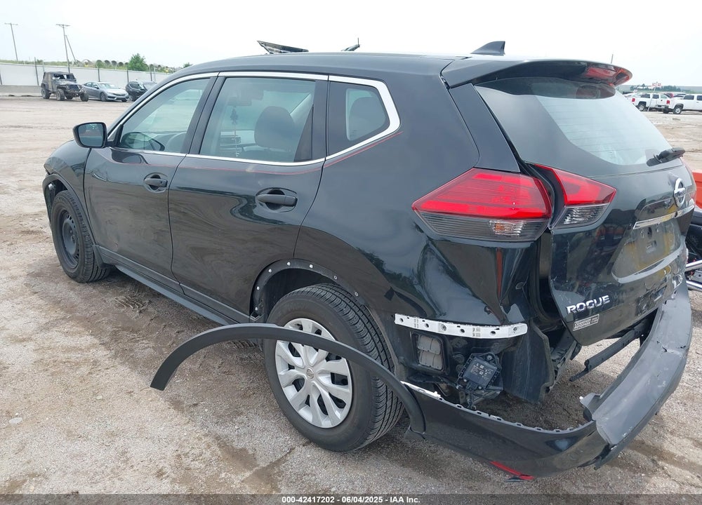 2017 NISSAN ROGUE VIN: 5N1AT2MVXHC861592