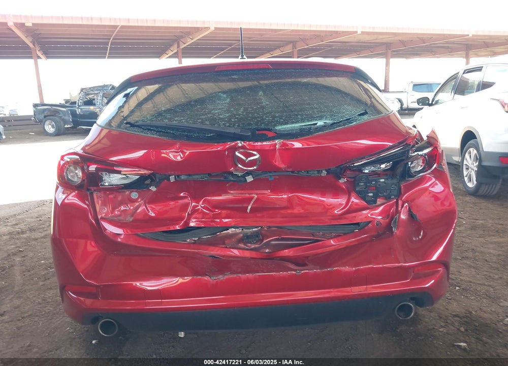 2018 MAZDA 3 TOURING VIN: 3MZBN1L37JM172673