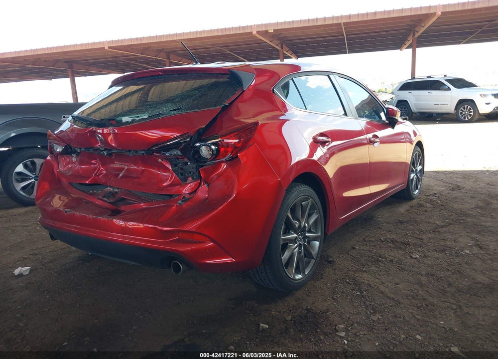 2018 MAZDA 3 TOURING VIN: 3MZBN1L37JM172673