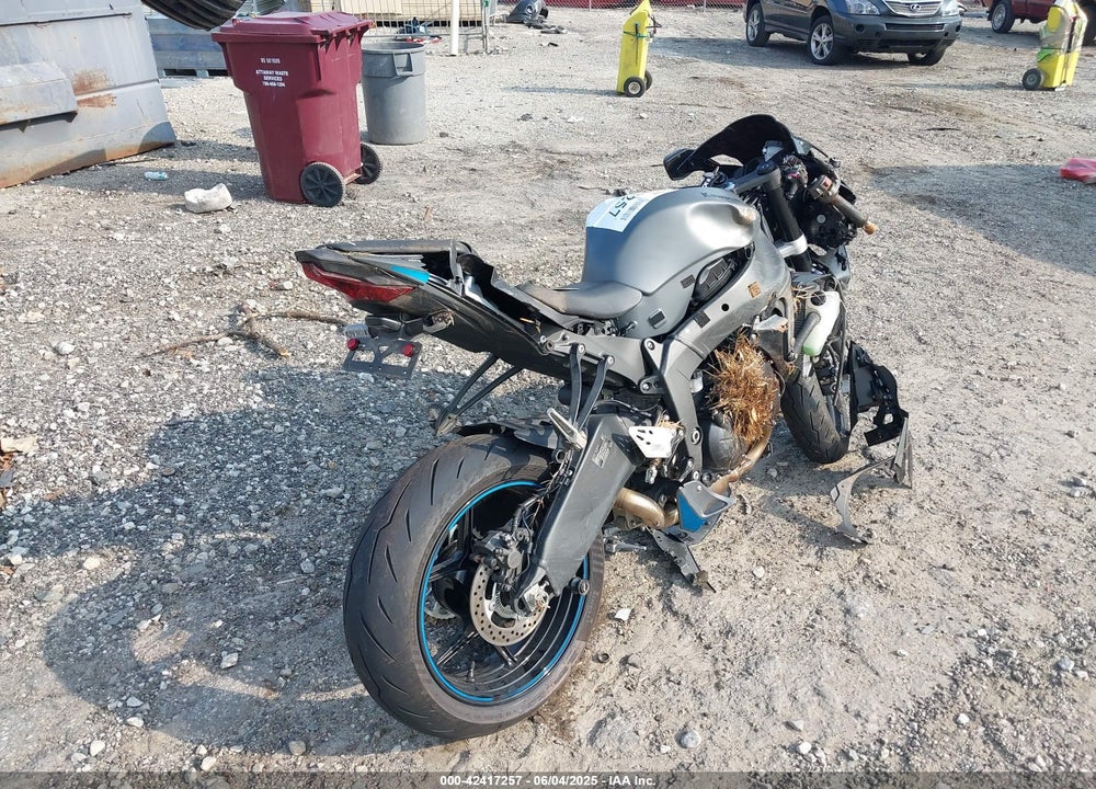 2025 KAWASAKI ZX636 K VIN: JKBZXJK15SA008421