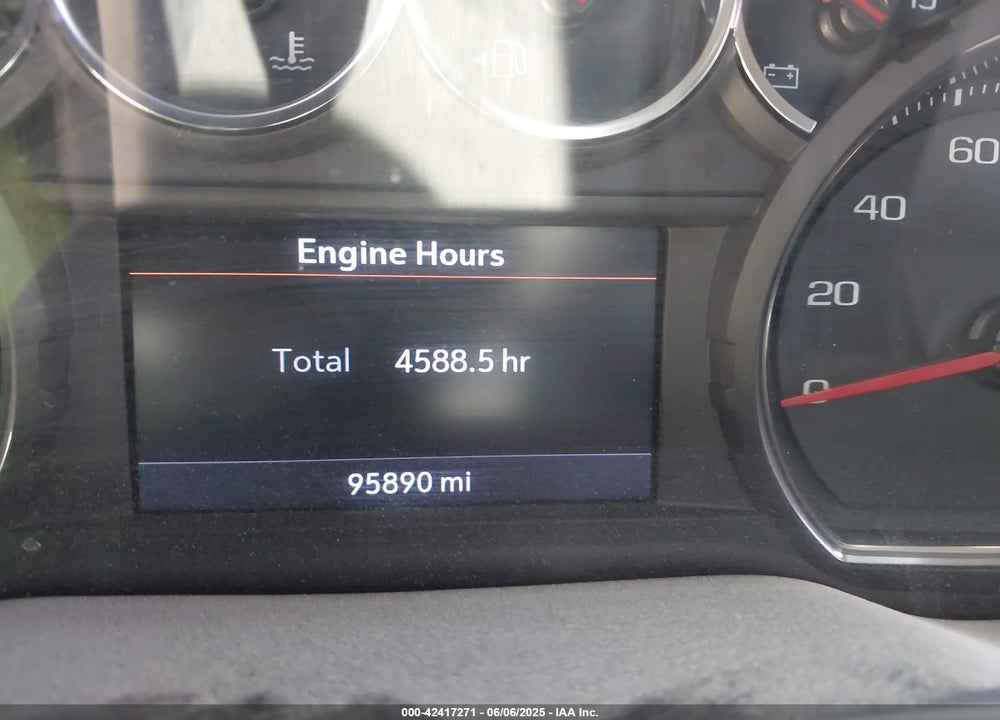 2019 CHEVROLET SILVERADO 1500 LT VIN: 1GCRYDED2KZ348805