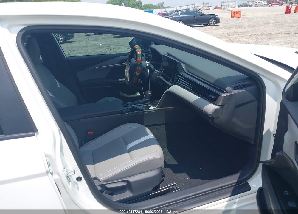 2025 TOYOTA CAMRY VIN: 4T1DAACK5SU076046