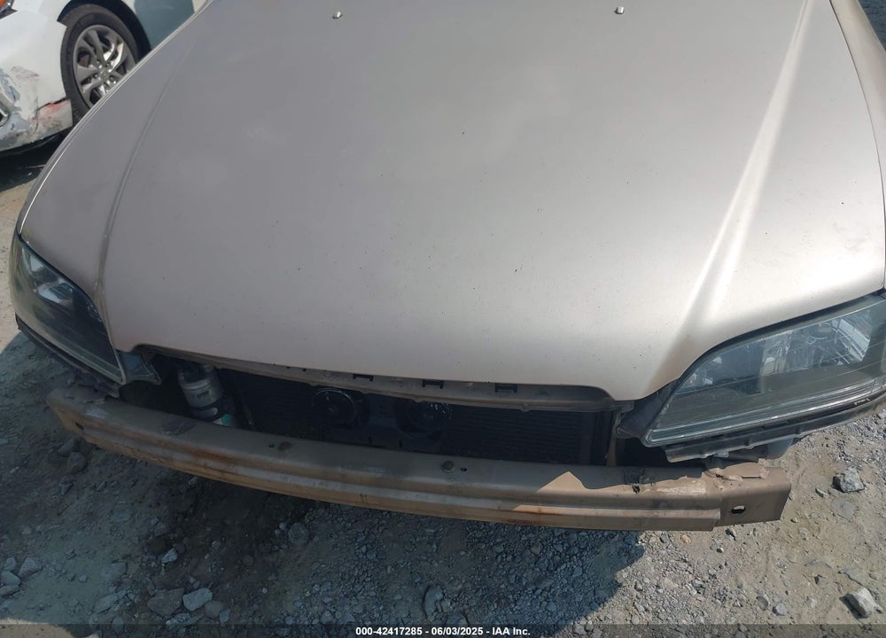 2002 HONDA ACCORD 2.3 EX VIN: 1HGCG55622A032711