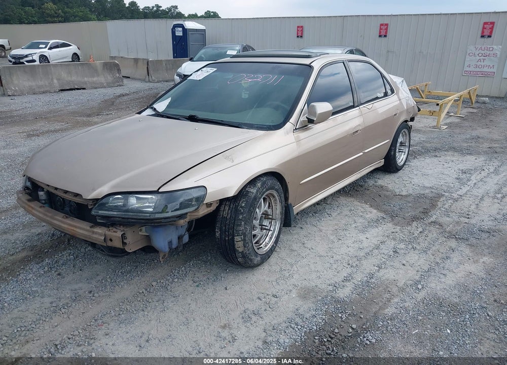 2002 HONDA ACCORD 2.3 EX VIN: 1HGCG55622A032711