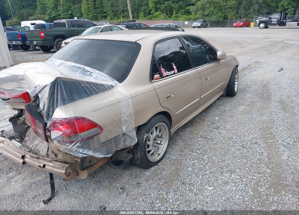 2002 HONDA ACCORD 2.3 EX VIN: 1HGCG55622A032711