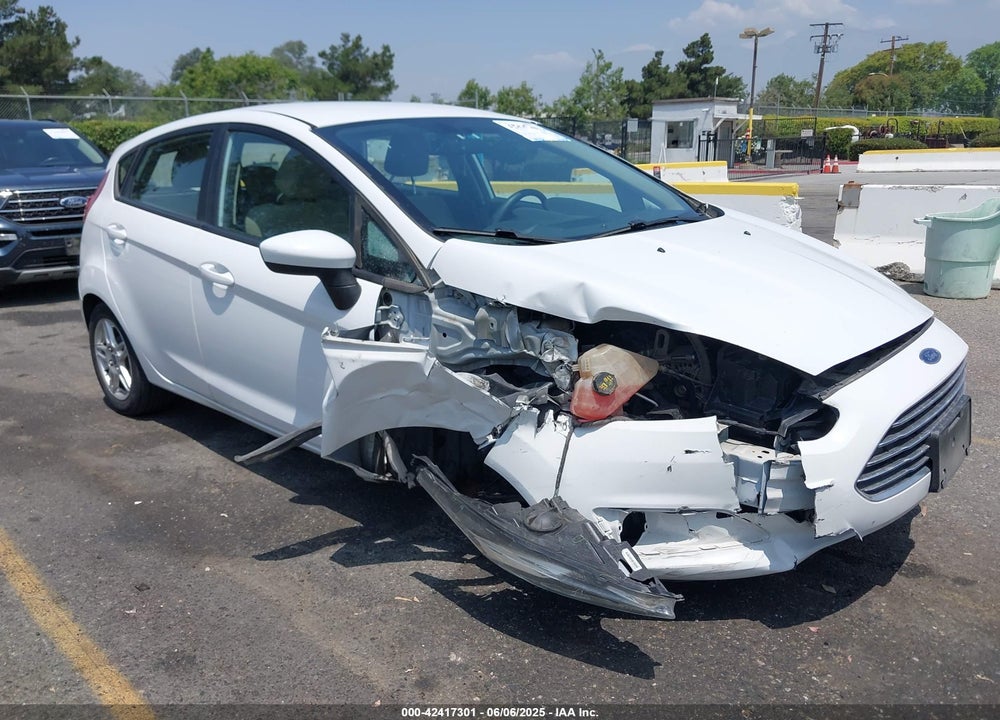 2018 FORD FIESTA SE VIN: 3FADP4EJ8JM141067