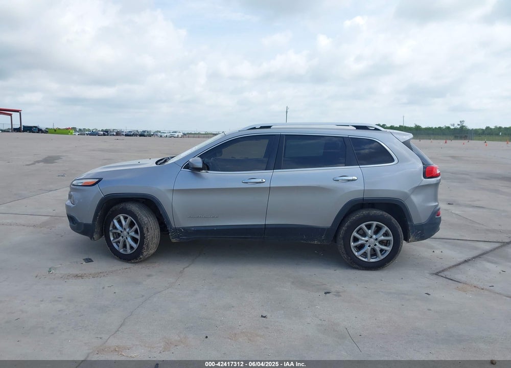 2017 JEEP CHEROKEE VIN: 1C4PJMCB6HW524181