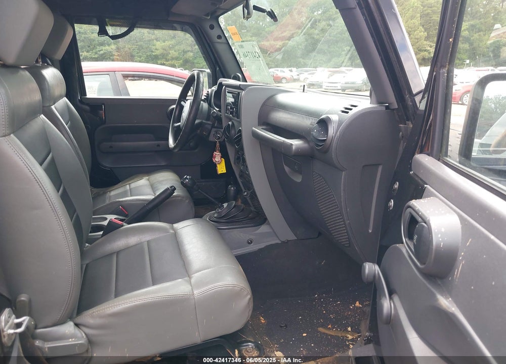 2009 JEEP WRANGLER X VIN: 1J4FA24129L744145