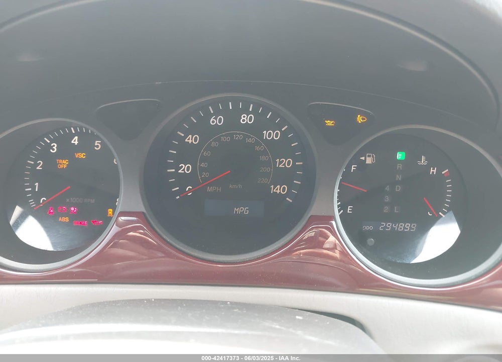 2004 LEXUS ES 330 VIN: JTHBA30G145000388