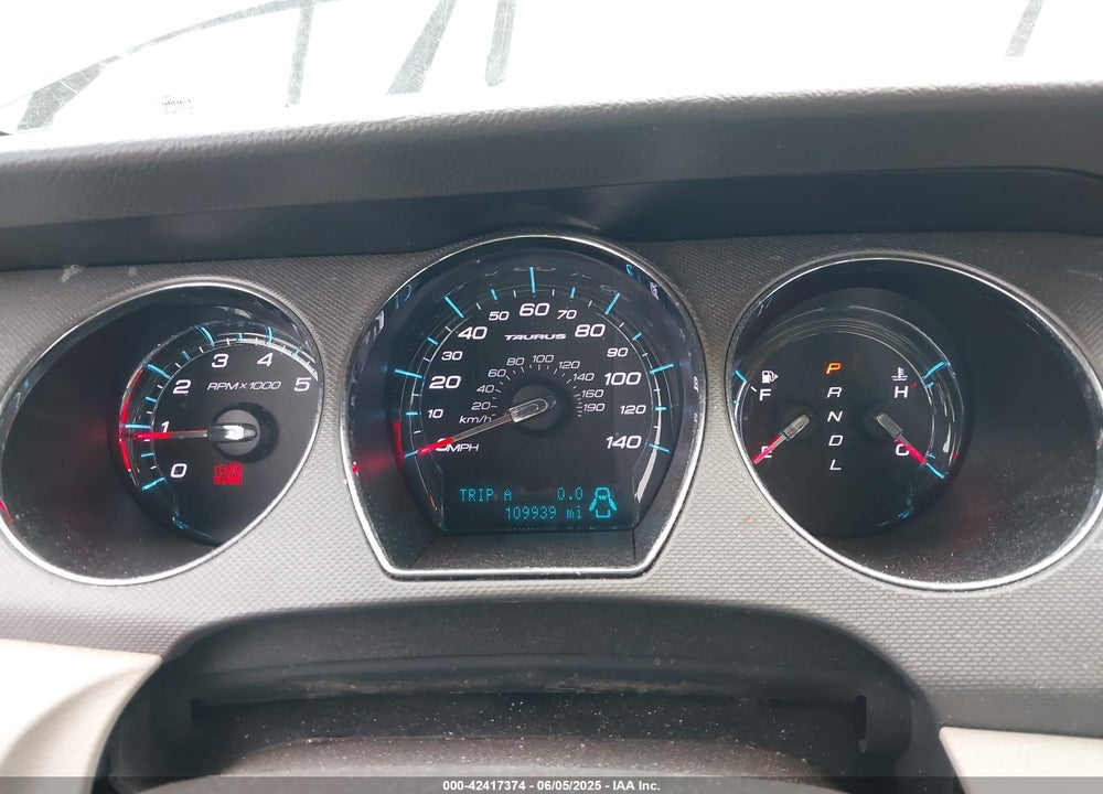 2011 FORD TAURUS VIN: 1FAHP2DW3BG151178