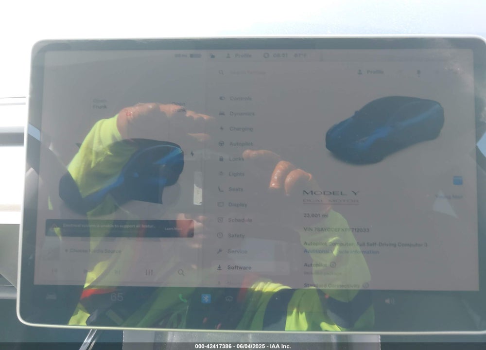 2023 TESLA MODEL Y VIN: 7SAYGDEFXPF712033