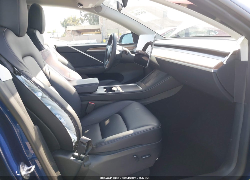 2023 TESLA MODEL Y VIN: 7SAYGDEFXPF712033