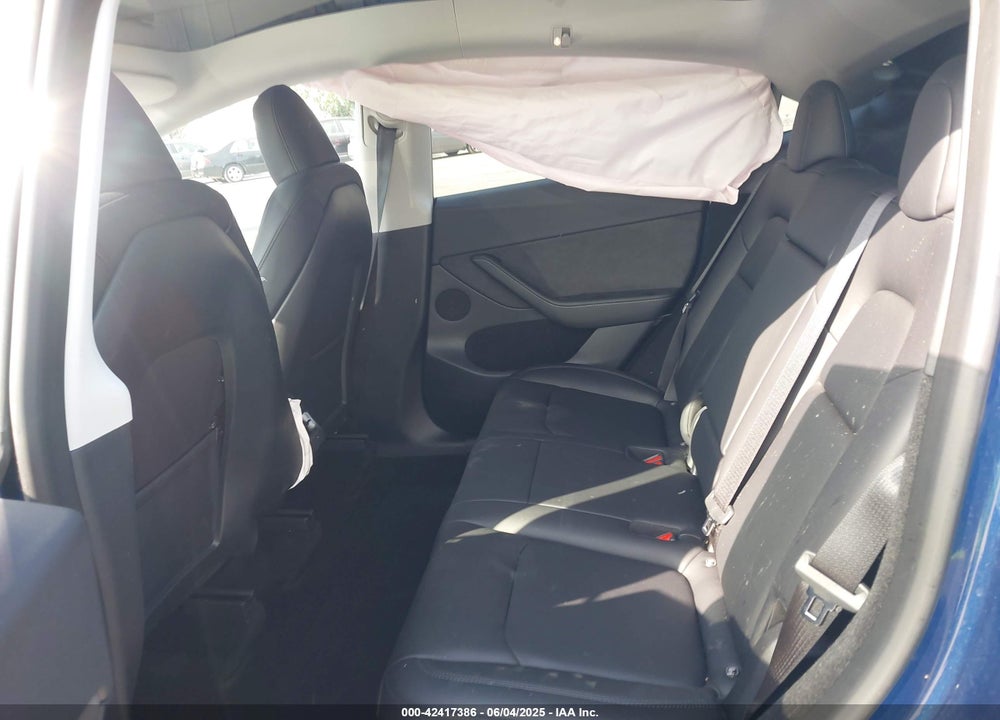 2023 TESLA MODEL Y VIN: 7SAYGDEFXPF712033