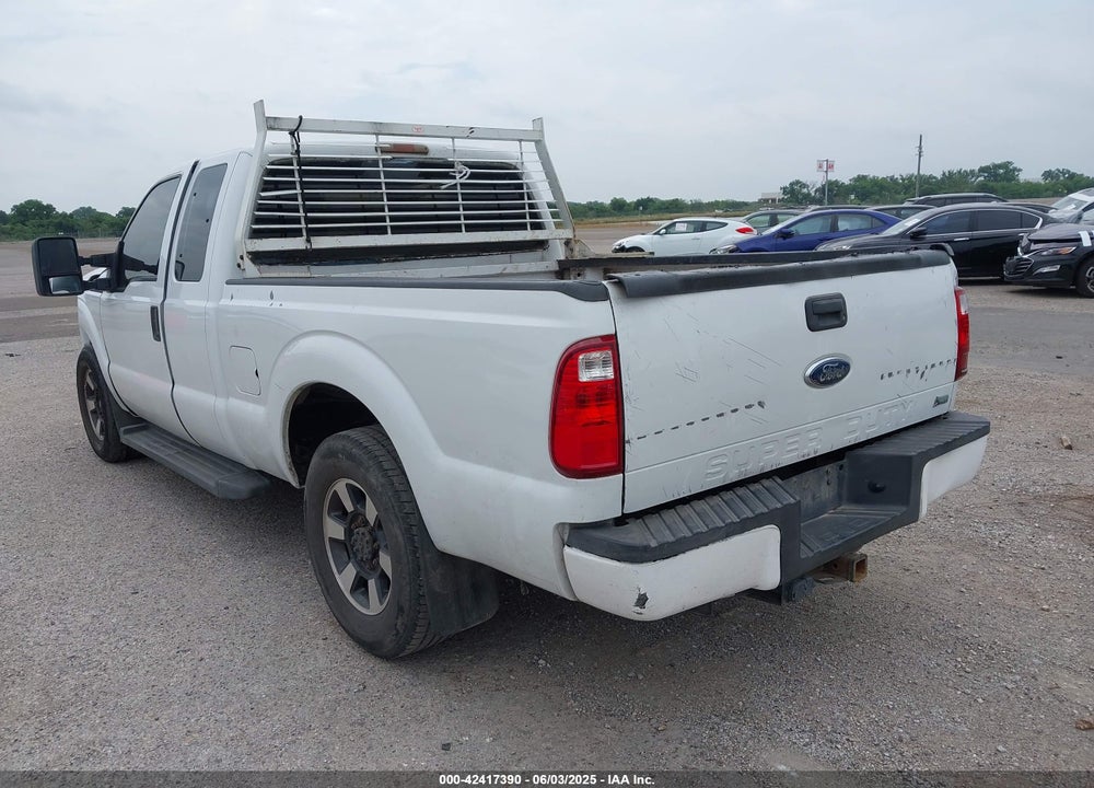 2011 FORD F-250 VIN: 1FT7X2A61BEA38223