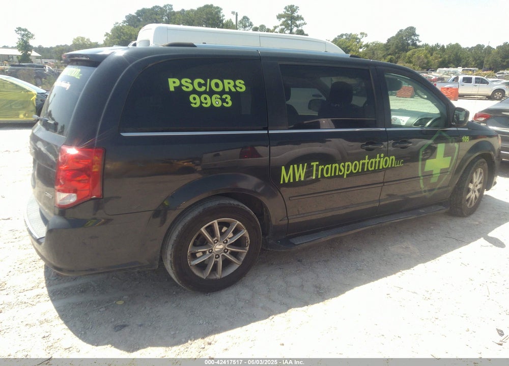 2011 DODGE GRAND CARAVAN CREW VIN: 2D4RN5DG3BR629115