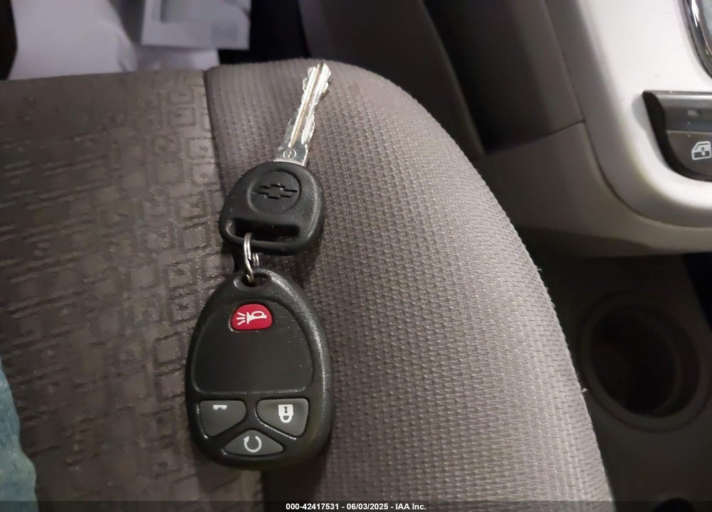2007 CHEVROLET EQUINOX LT VIN: 2CNDL73F476025935