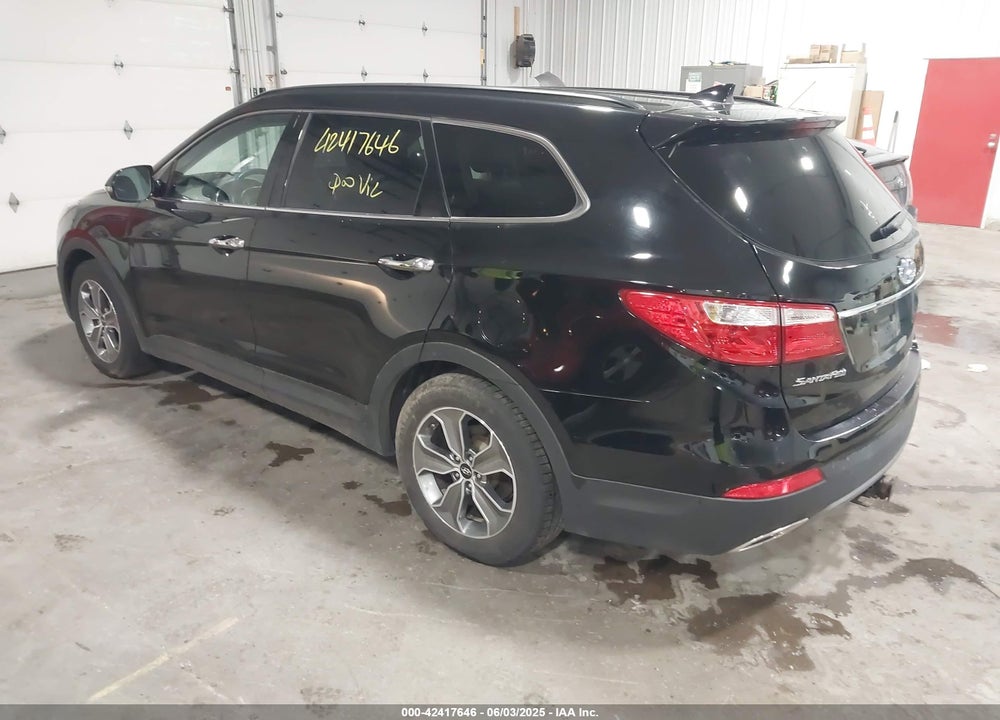 2014 HYUNDAI SANTA FE GLS VIN: KM8SNDHF2EU035158