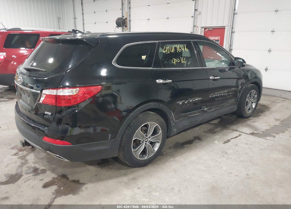 2014 HYUNDAI SANTA FE GLS VIN: KM8SNDHF2EU035158