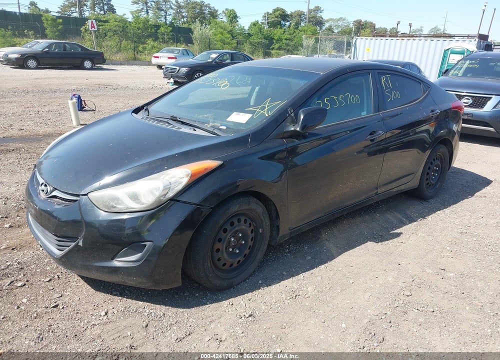 2011 HYUNDAI ELANTRA VIN: 5NPDH4AE2BH055485