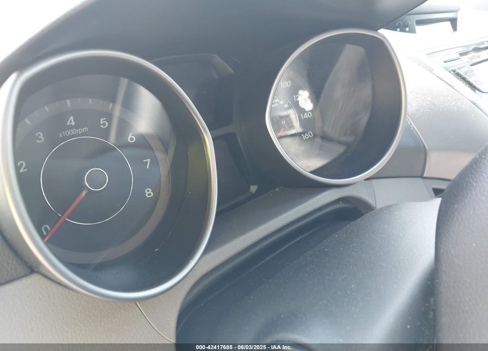 2011 HYUNDAI ELANTRA VIN: 5NPDH4AE2BH055485