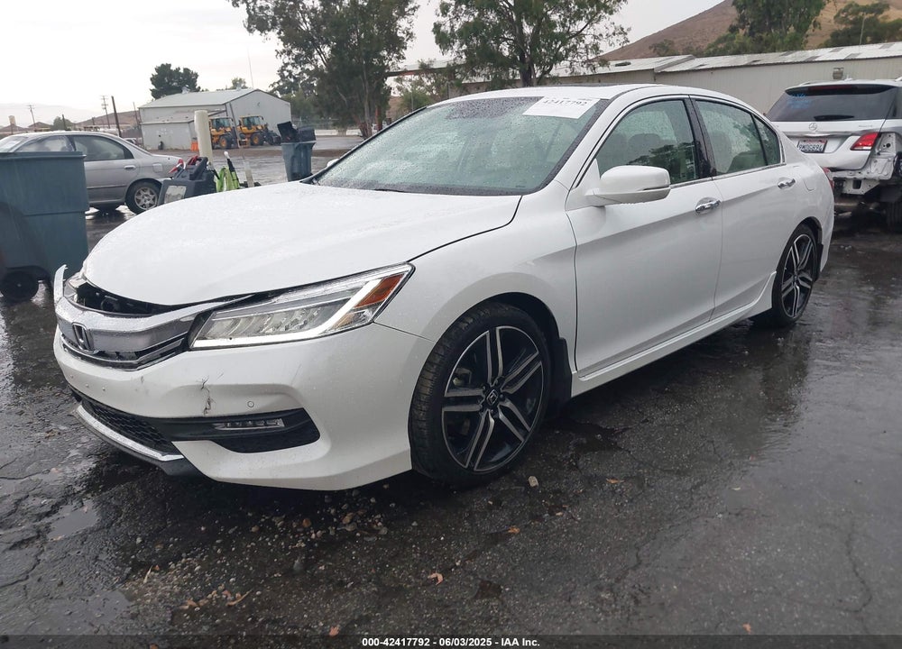 2017 HONDA ACCORD TOURING V6 VIN: 1HGCR3F9XHA032729