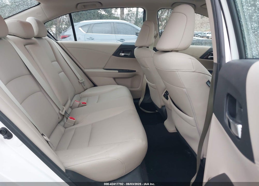 2017 HONDA ACCORD TOURING V6 VIN: 1HGCR3F9XHA032729