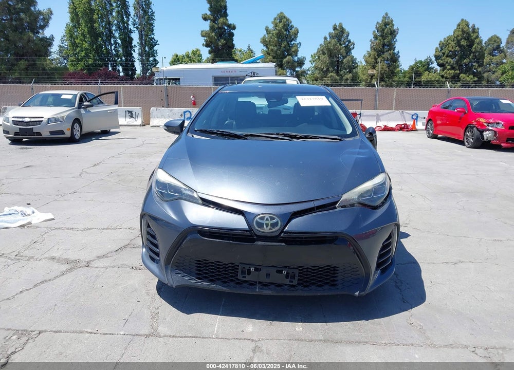 2017 TOYOTA COROLLA SE VIN: 5YFBURHE6HP575352