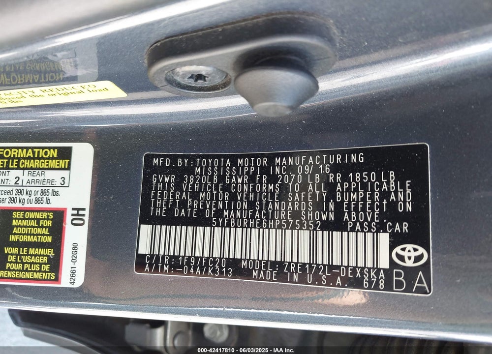 2017 TOYOTA COROLLA SE VIN: 5YFBURHE6HP575352