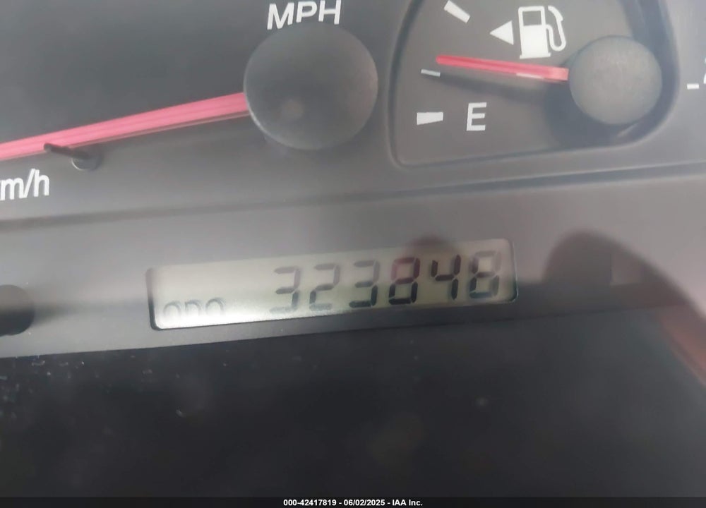 2003 TOYOTA CAMRY LE VIN: 4T1BE30K73U121629