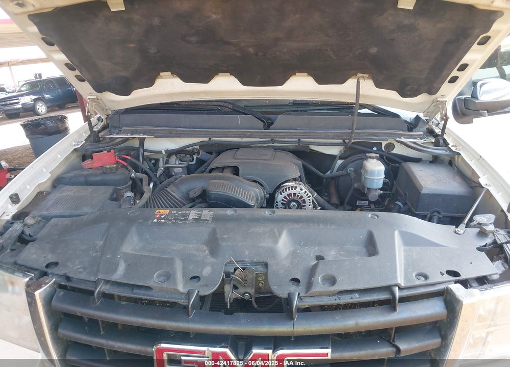 2011 GMC SIERRA 1500 SLE VIN: 3GTP2VE37BG319984