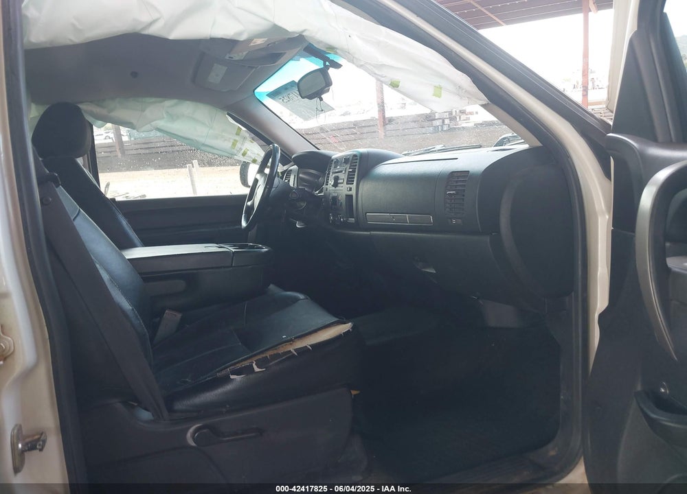 2011 GMC SIERRA 1500 SLE VIN: 3GTP2VE37BG319984