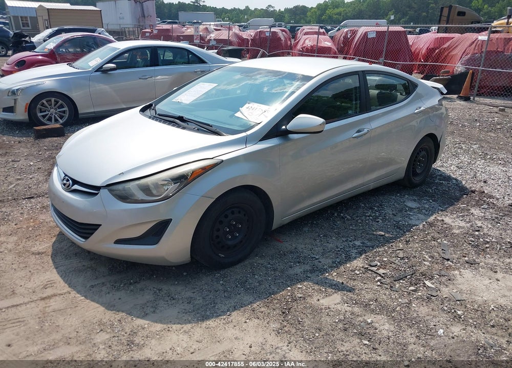 2016 HYUNDAI ELANTRA VIN: 5NPDH4AE0GH748790