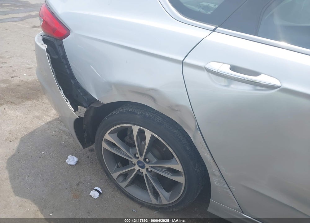2019 FORD FUSION VIN: 3FA6P0D95KR187890