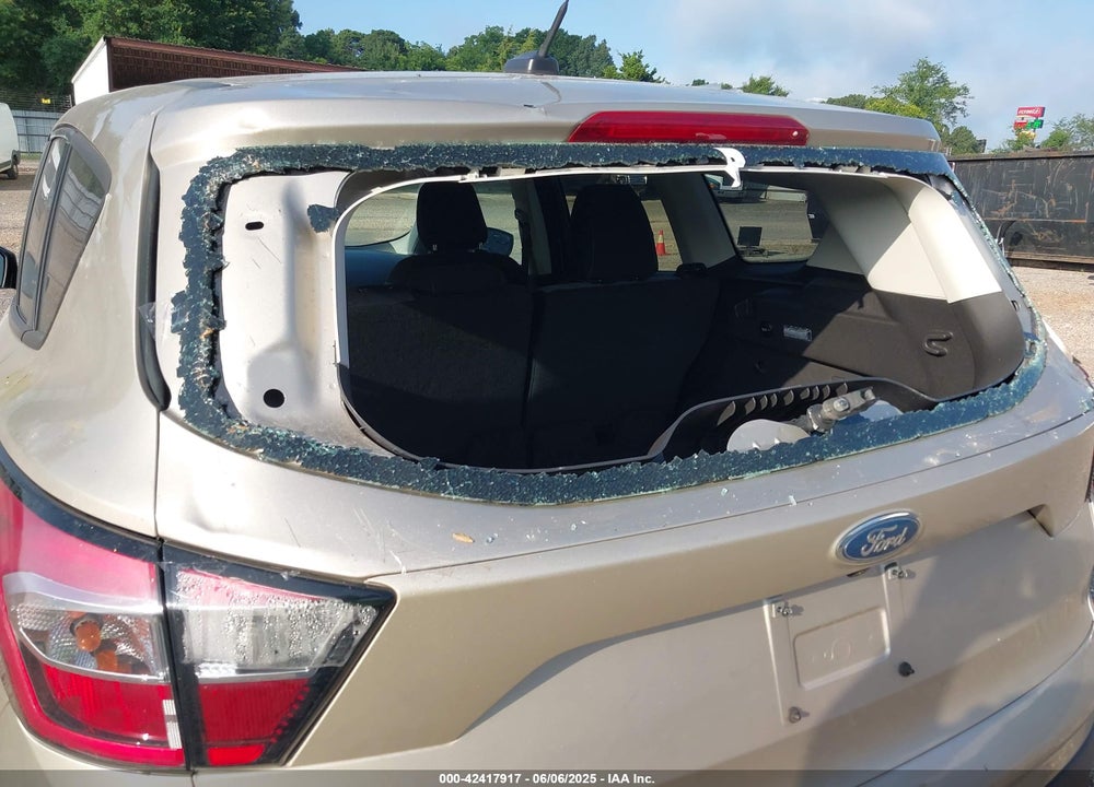 2018 FORD ESCAPE VIN: 1FMCU0F72JUA48532