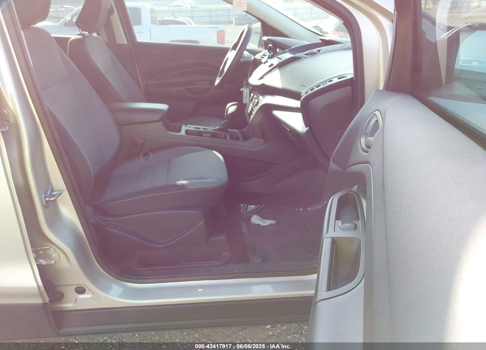2018 FORD ESCAPE VIN: 1FMCU0F72JUA48532