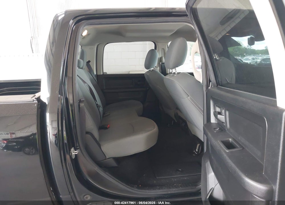 2014 RAM 1500 VIN: 1C6RR7KTXES260664