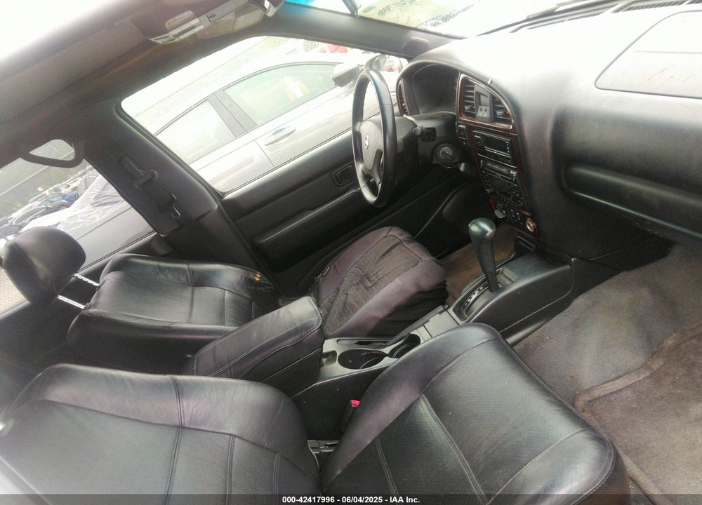 2002 NISSAN PATHFINDER VIN: JN8DR09Y32W722437