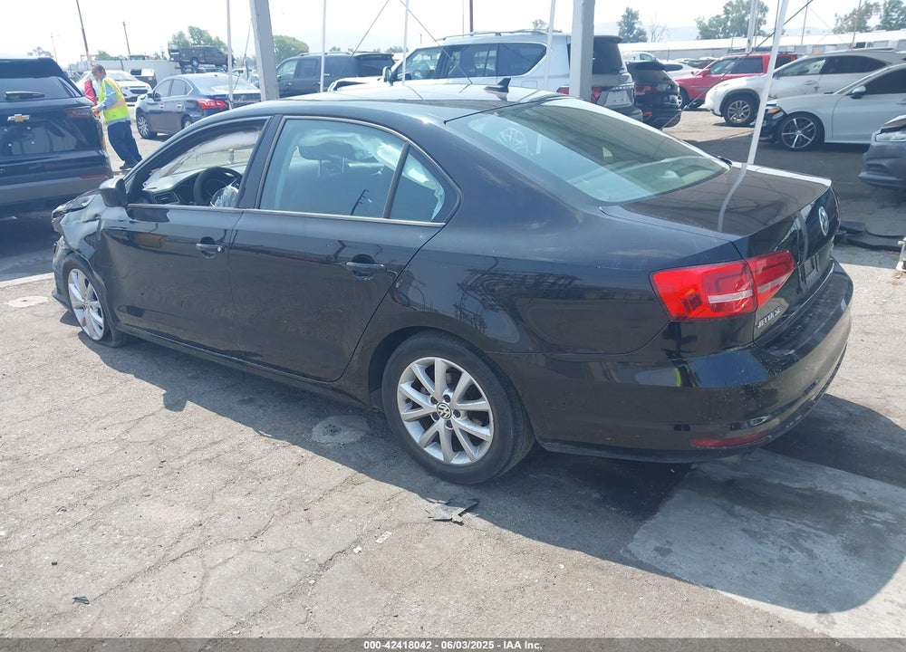2015 VOLKSWAGEN JETTA 1.8T SE VIN: 3VWD17AJXFM259306