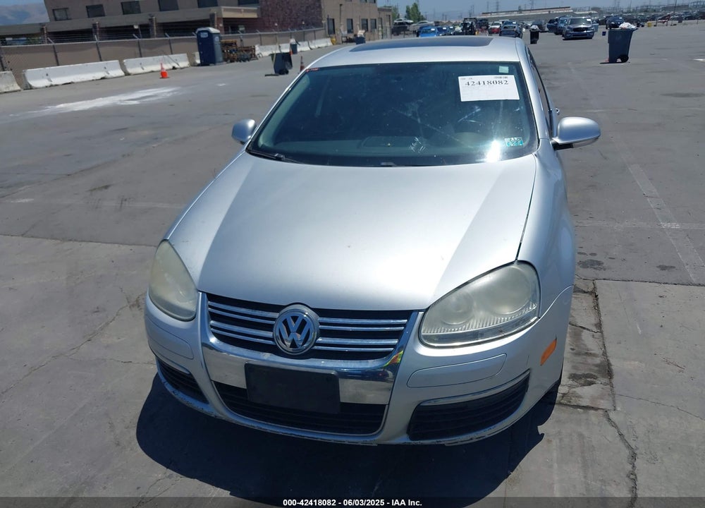 2010 VOLKSWAGEN JETTA VIN: 3VWRZ7AJ6AM113590