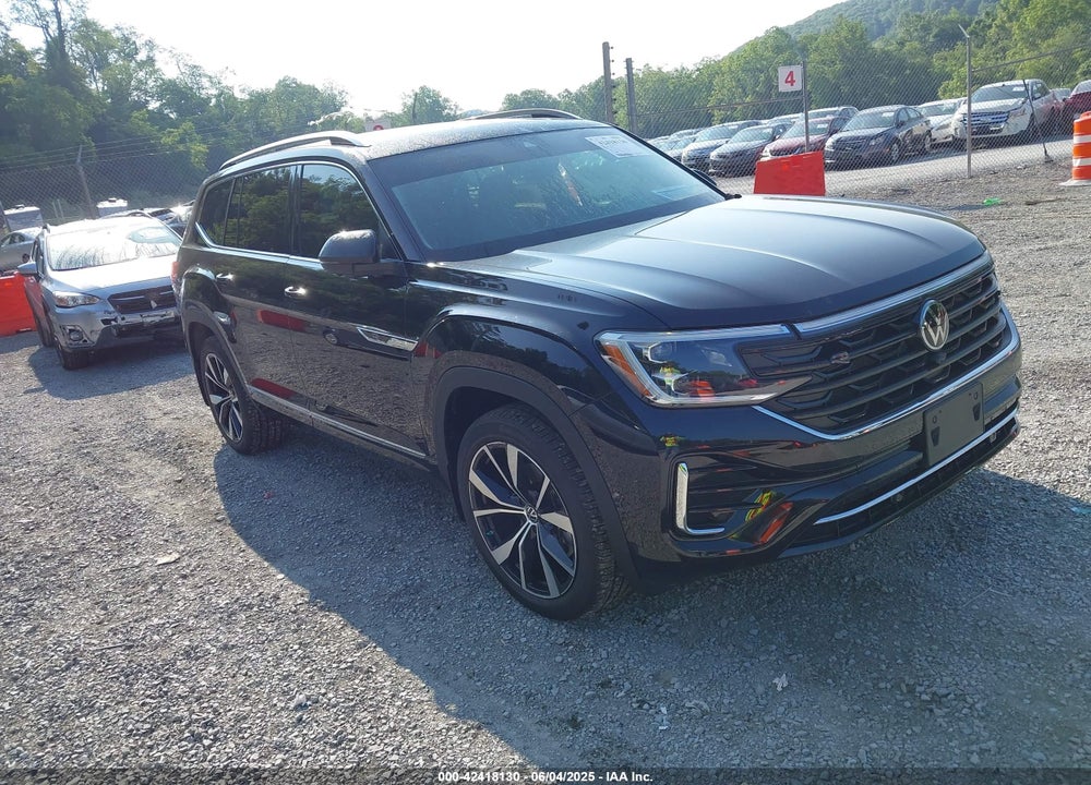 2024 VOLKSWAGEN ATLAS 2.0T SEL PREMIUM R-LINE VIN: 1V2FR2CA2RC598392
