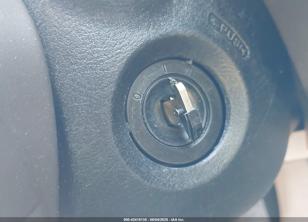 2007 HONDA CIVIC VIN: 1HGFA16817L010184