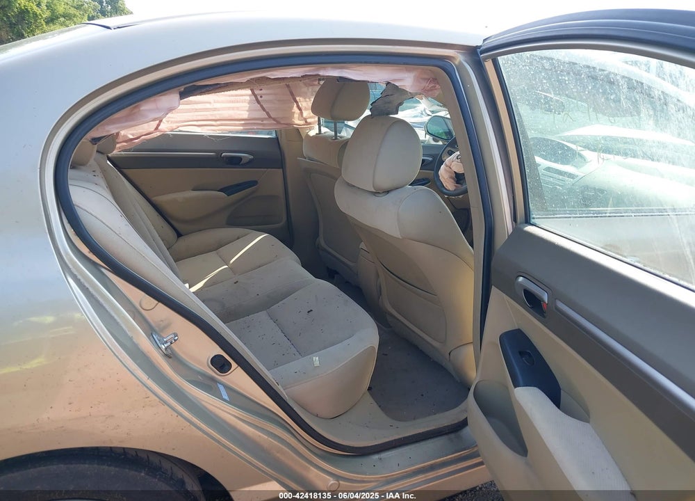 2007 HONDA CIVIC VIN: 1HGFA16817L010184