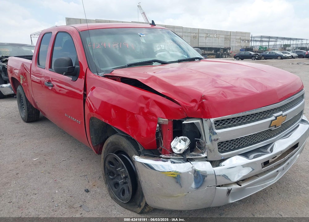 2013 CHEVROLET SILVERADO 1500 LT VIN: 1GCRCSEA2DZ227445