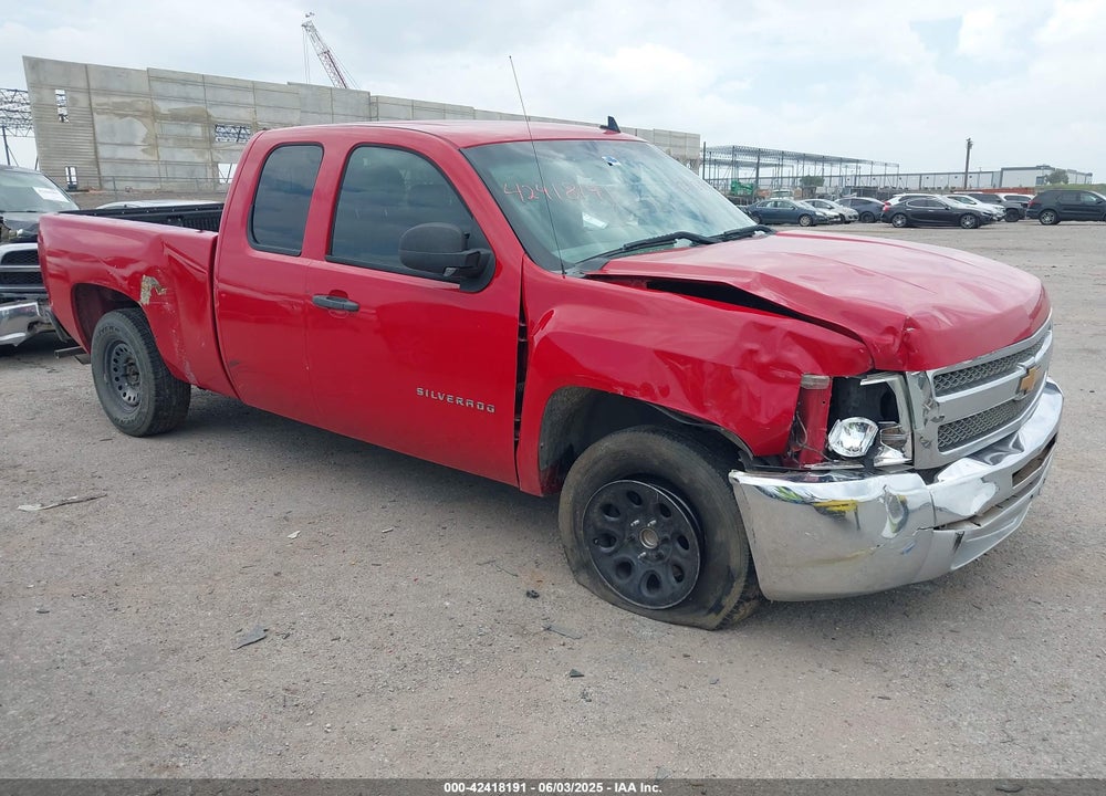 2013 CHEVROLET SILVERADO 1500 LT VIN: 1GCRCSEA2DZ227445