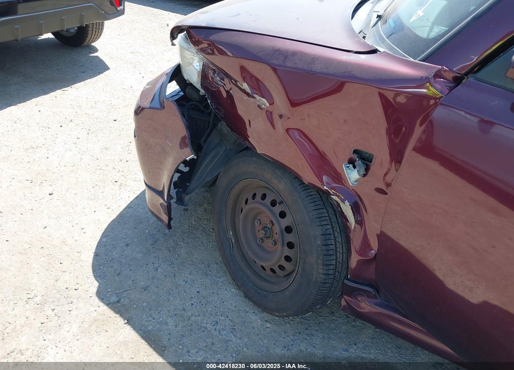 2005 SCION XB VIN: JTLKT324X54021847