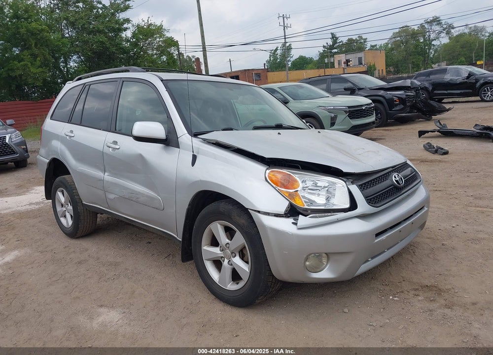 2004 TOYOTA RAV4 VIN: JTEGD20V440044689
