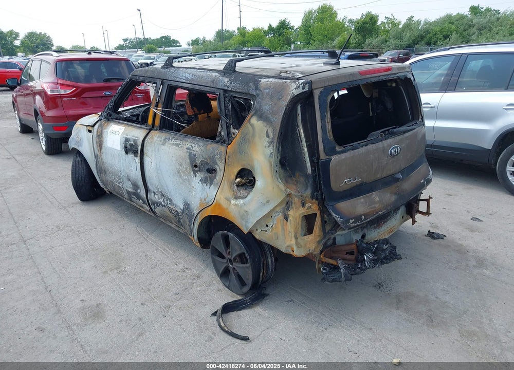2015 KIA SOUL VIN: KNDJN2A2XF7220165